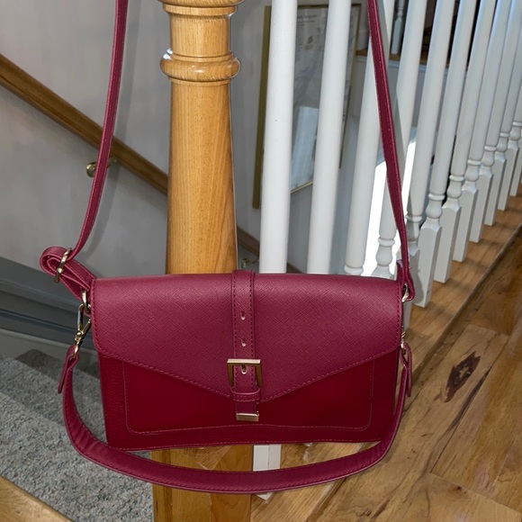 Bags Euc Red Crossbody Purse Poshmark